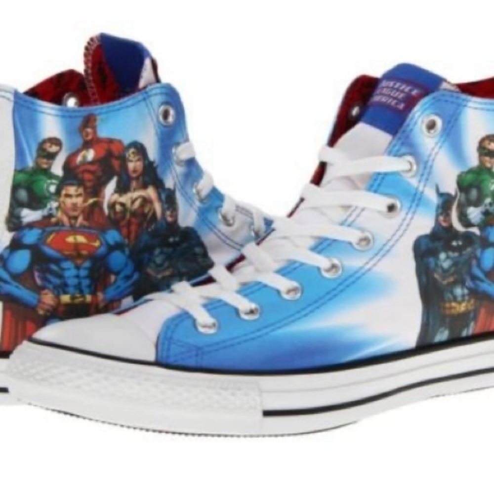 Converse Chuck Taylor Hi Top. M5 W7 Justice League. Superman. Wonder Woman.